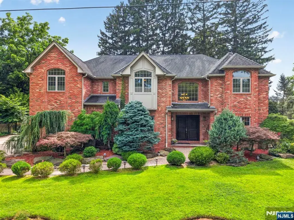 1 Alpine Drive, Closter
