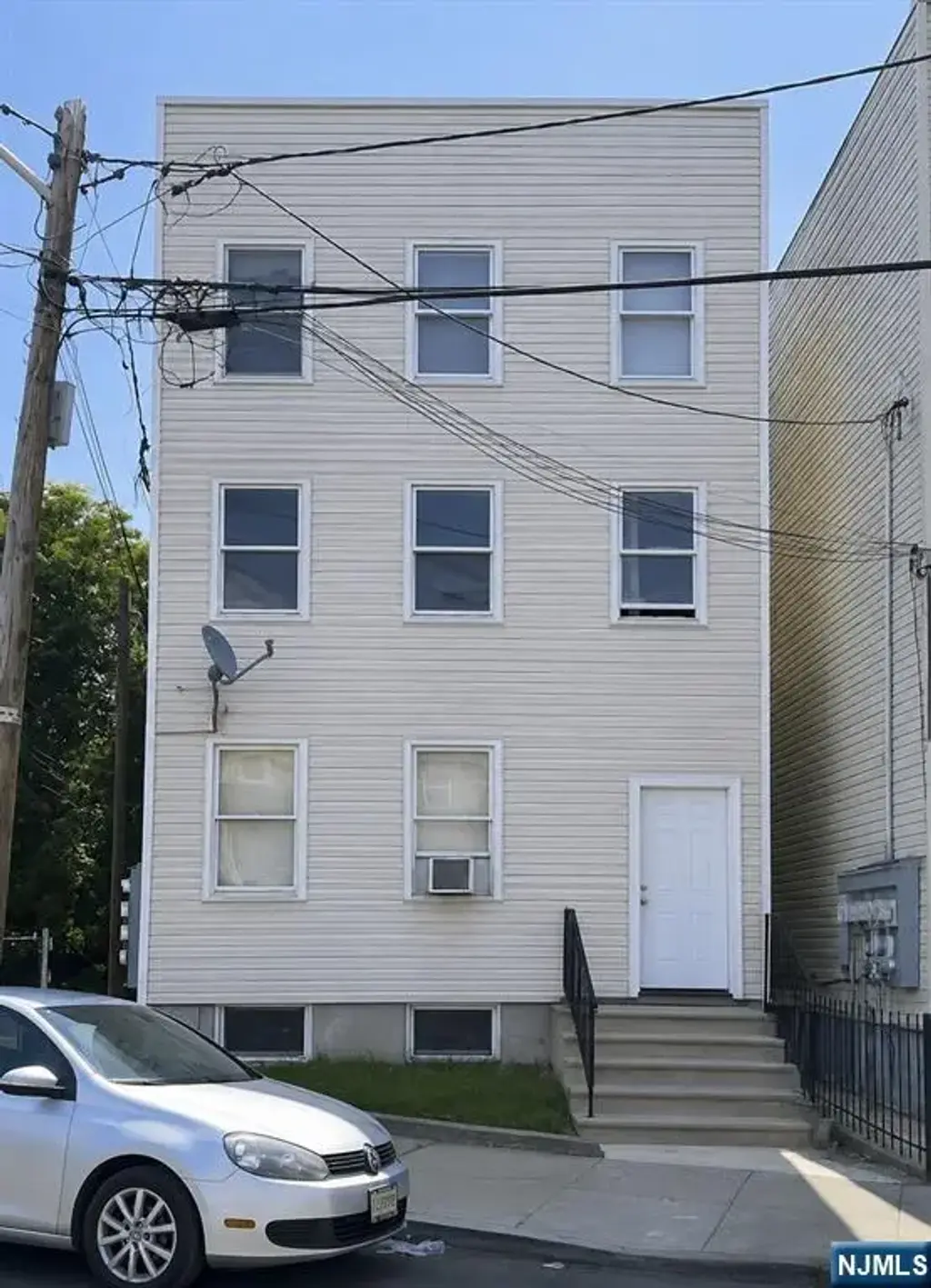 23 Highland 3, Paterson