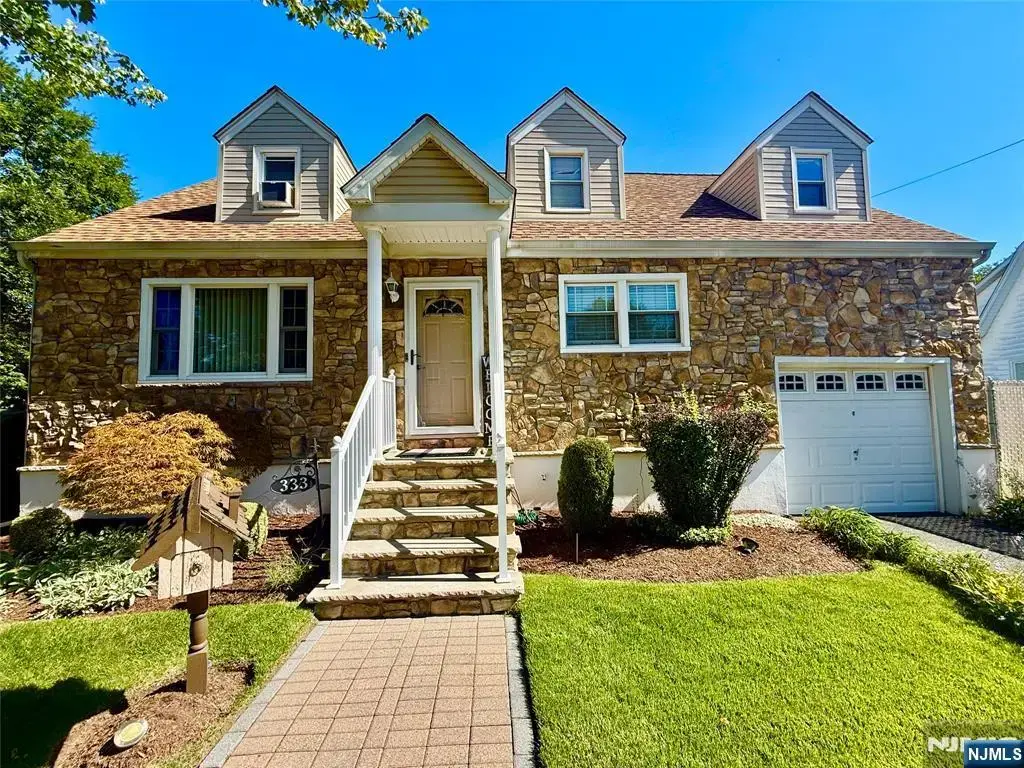 333 Kingsland Avenue, Lyndhurst