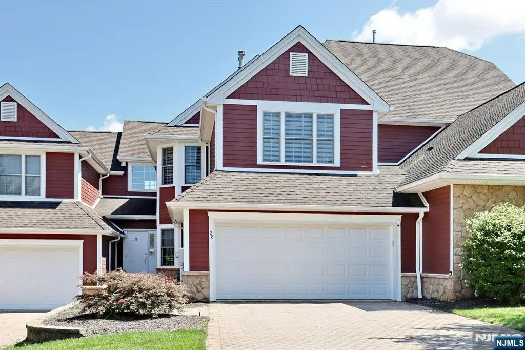28 Turnberry Lane, Hamburg