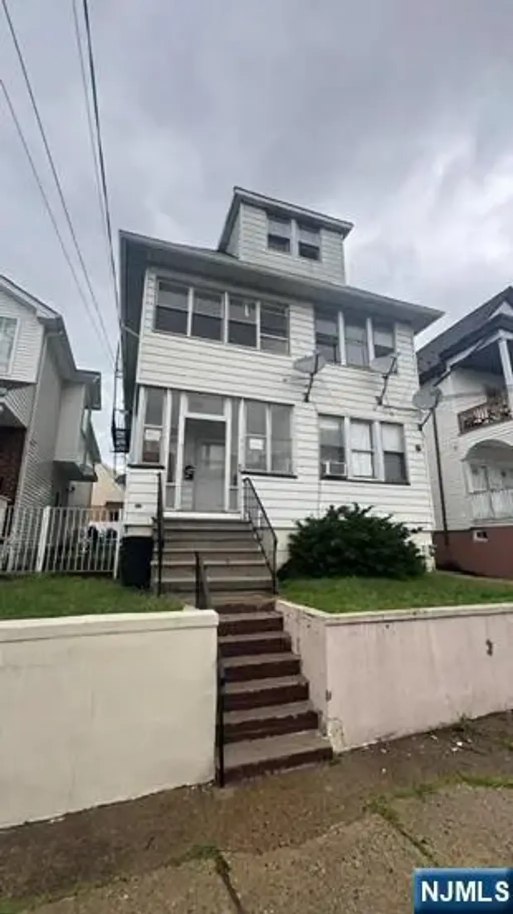 89 8th 2, Paterson