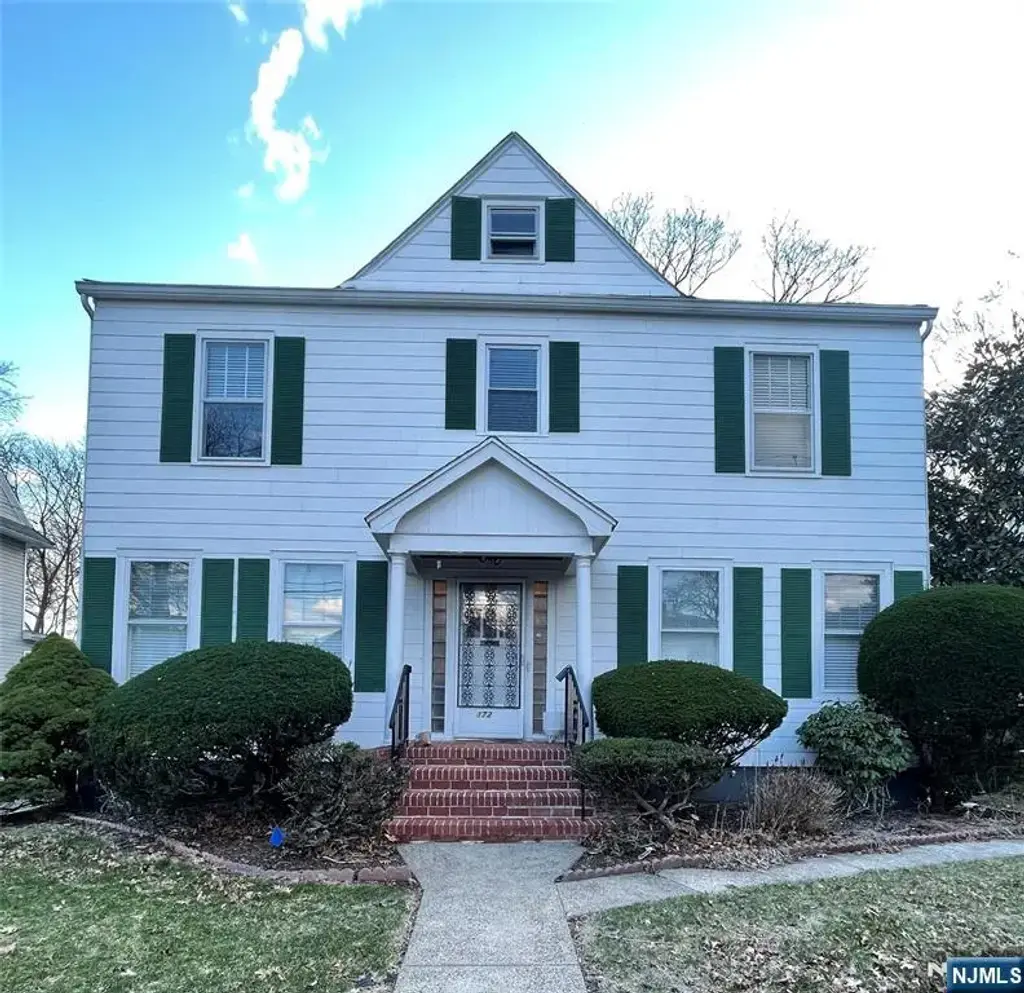 172 Palisade 1, Englewood