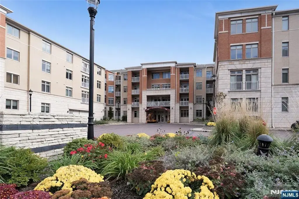 7400 River 434, North Bergen