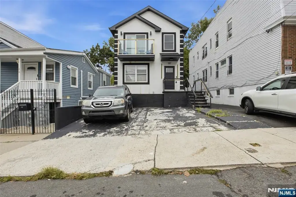 22 Breckenridge Terrace, Irvington