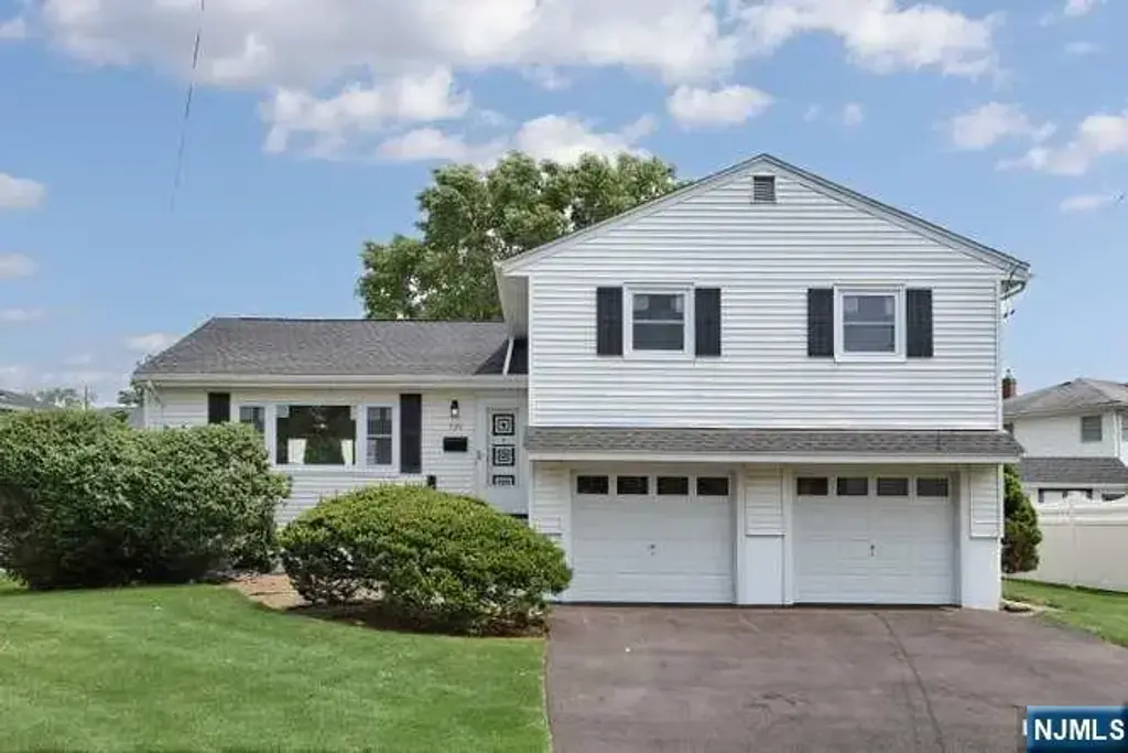 7-32 Richard Street, Fair Lawn