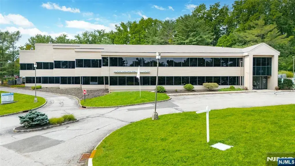 1201 Mount Kemble Avenue 1, Morristown Town