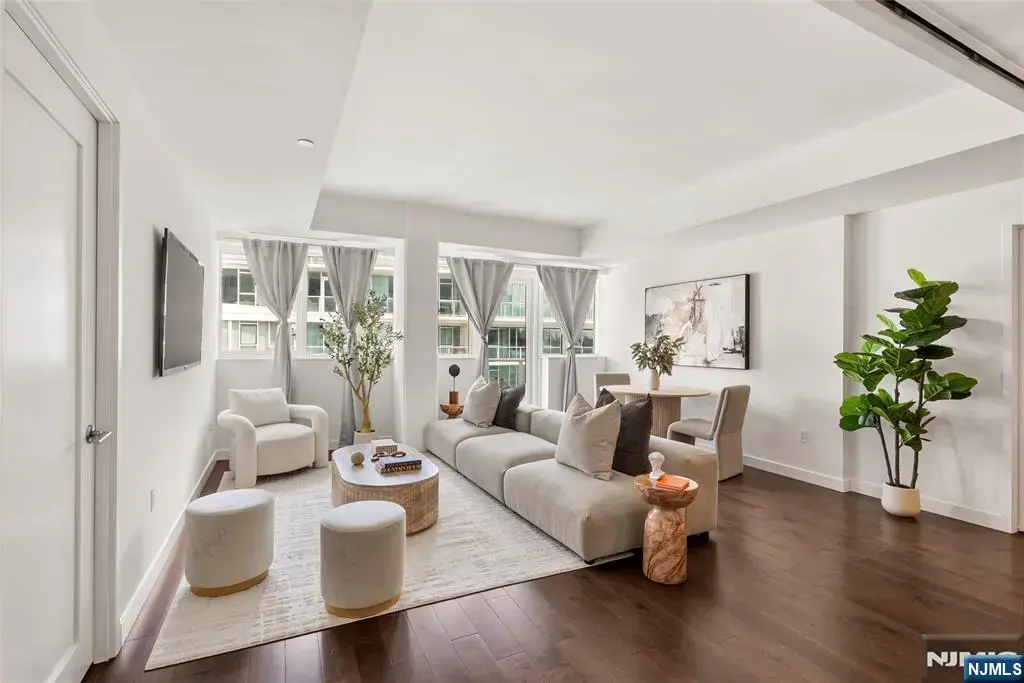800 Ave At Port Imperial Boulevard 816, Weehawken