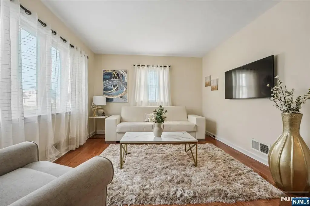 158 Charlton Avenue, Lodi