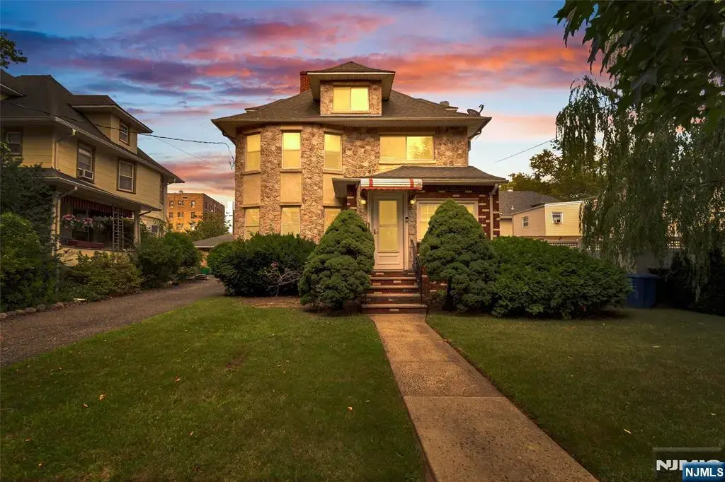 90 Cedar Street, Ridgefield Park