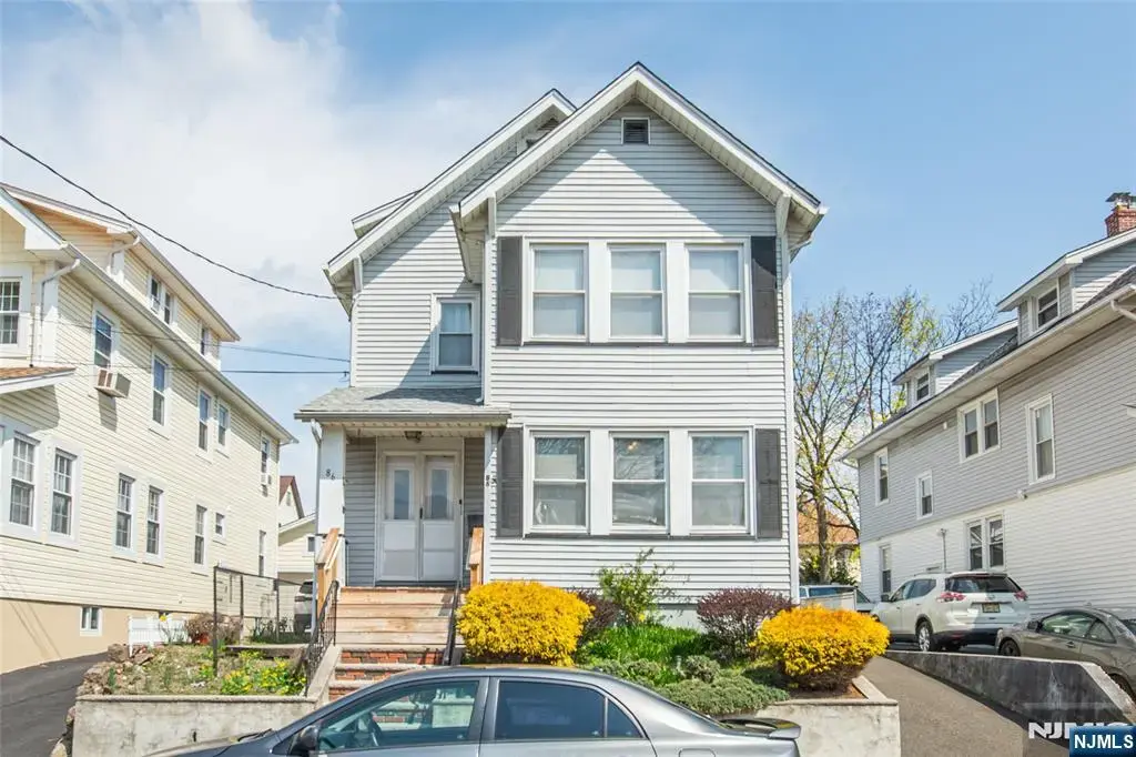 86 Tappan Avenue, Belleville