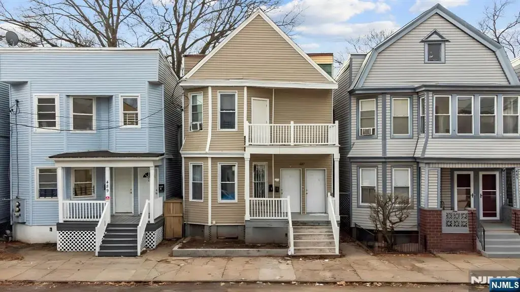 487 17th Street, Newark