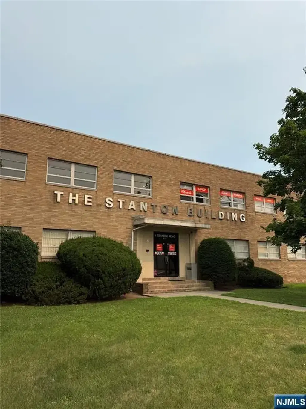 1 Teaneck Road 2, Ridgefield Park