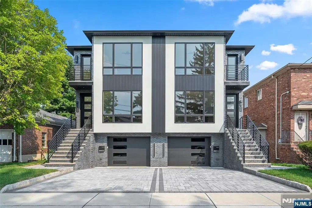 450 10th A, Fairview