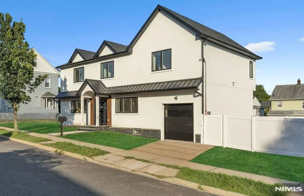 206 Columbia Street, Wood Ridge
