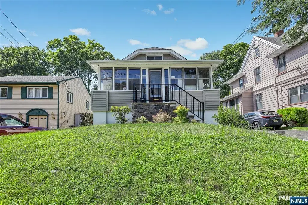 13 Cottage Place, Nutley