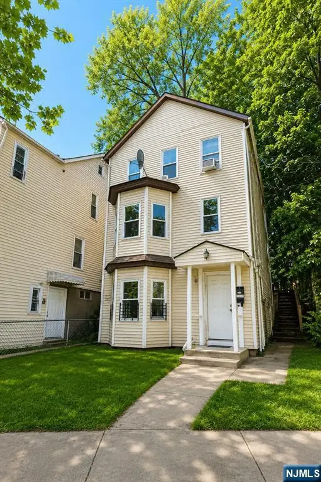 9 Circle Avenue, Paterson
