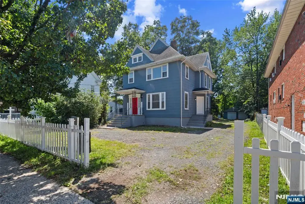 520 Grand Avenue, Rahway