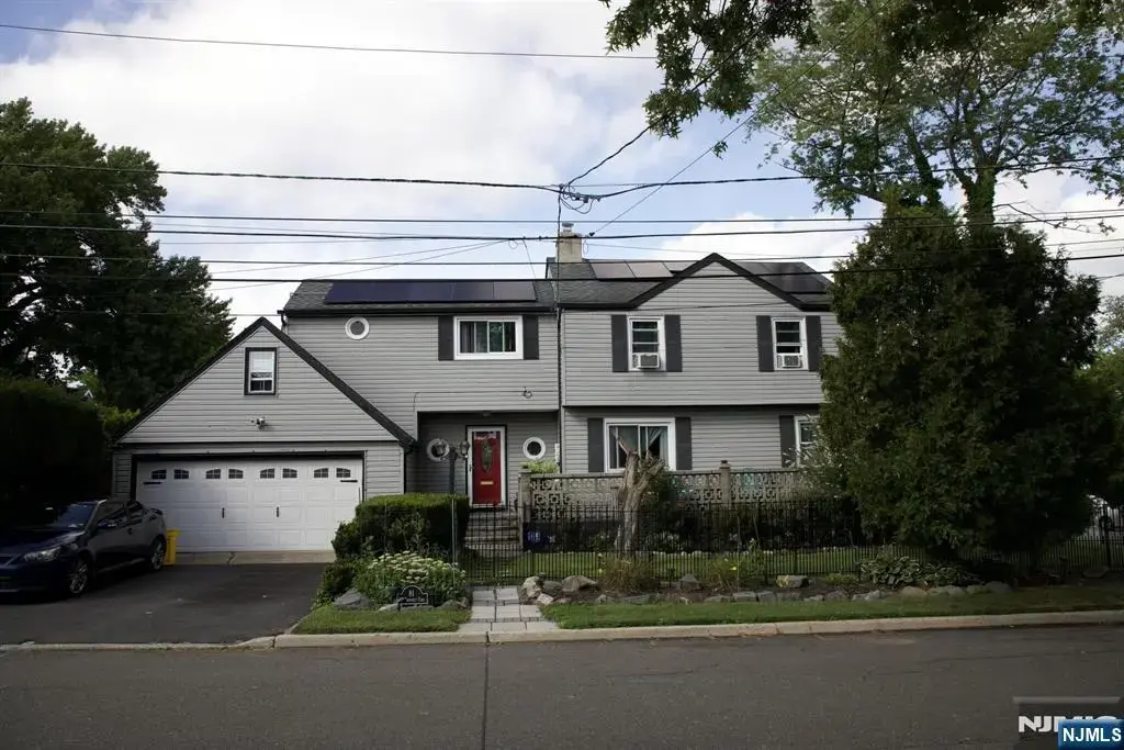 81 Prospect Terrace, Teaneck