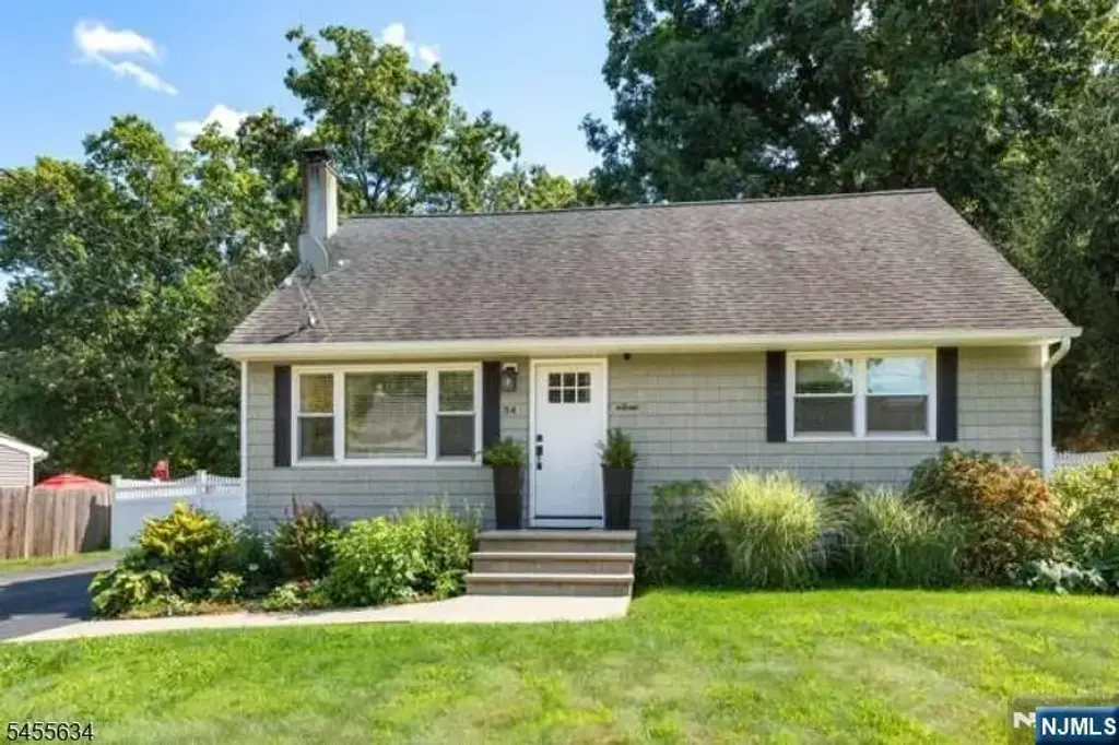 34 Mckinley Place, West Milford