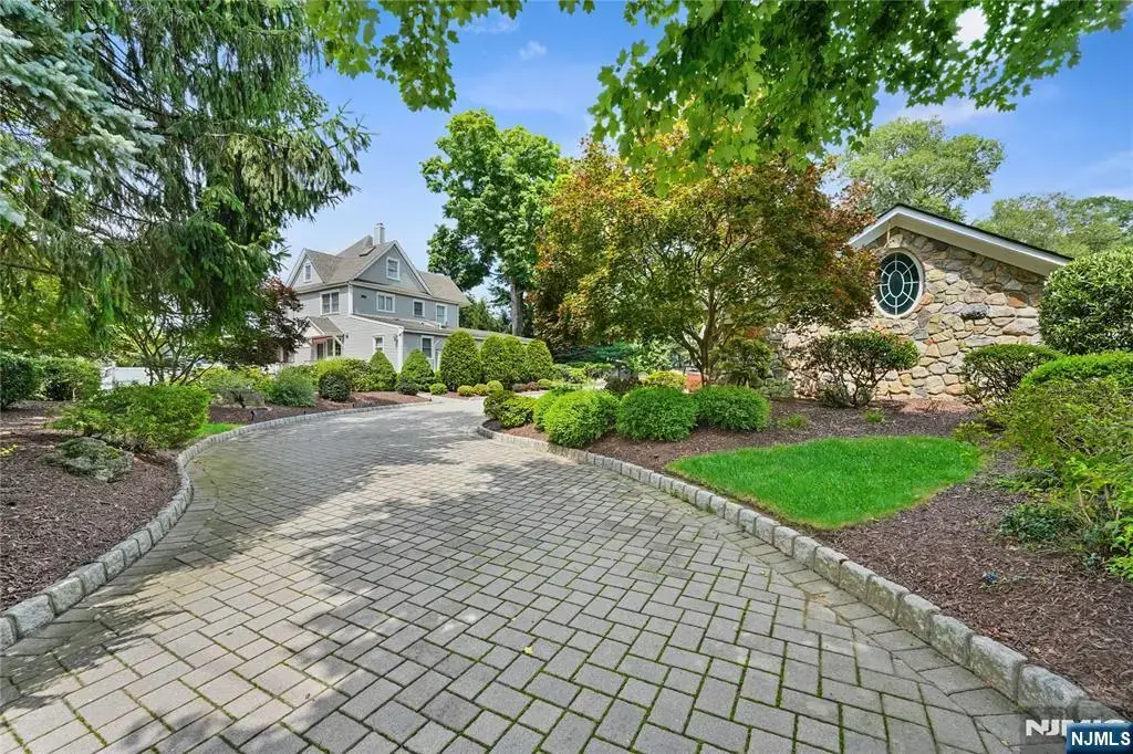 235 Kinderkamack Road, Emerson