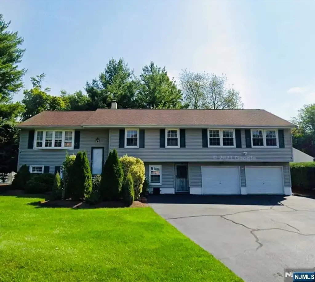 33 Smith, Waldwick
