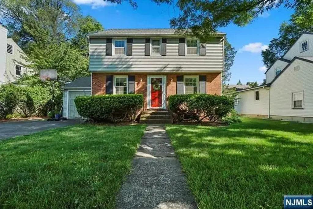 14 Ramsey, Fair Lawn