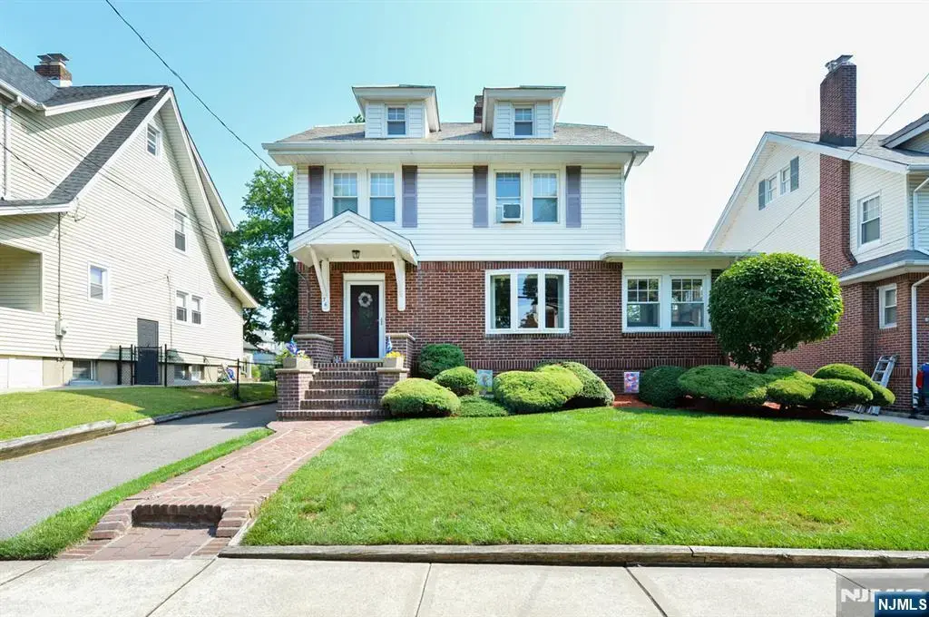 76 Poplar Street, Ridgefield Park