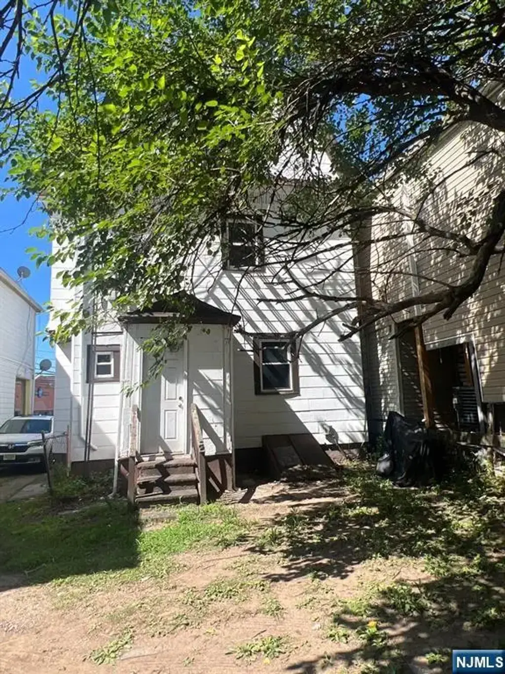 68 Hoover Avenue, Passaic