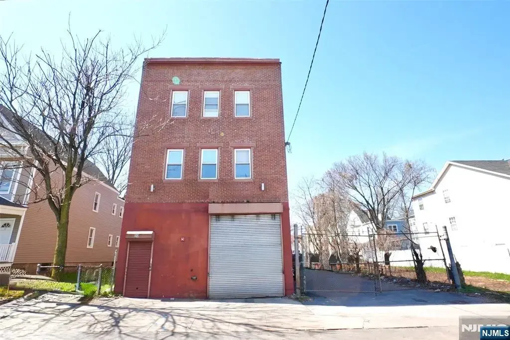 59 N 14th Street, East Orange
