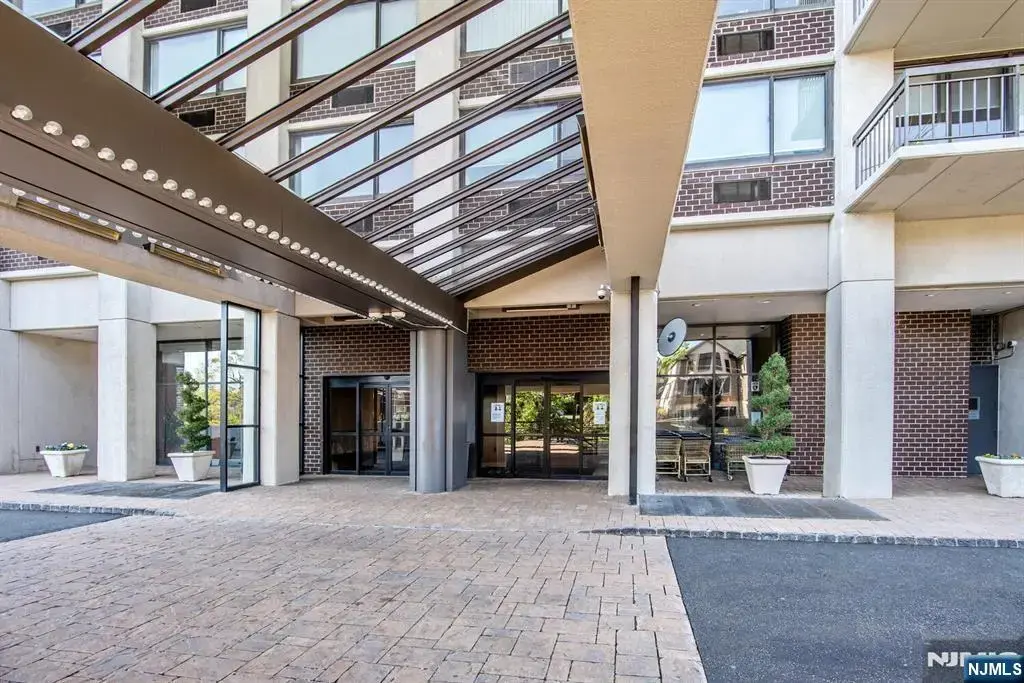 200 Old Palisade Road 15c, Fort Lee