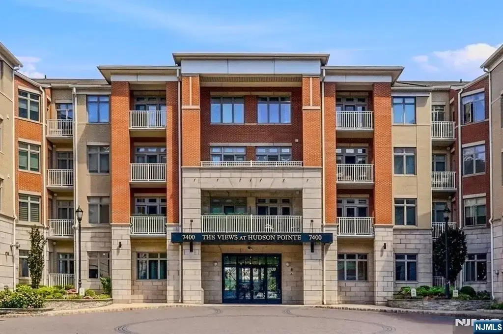 7400 River Road 217, North Bergen