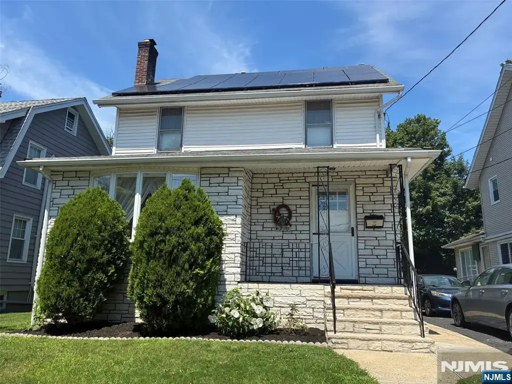 124 Hawthorne Avenue, Nutley