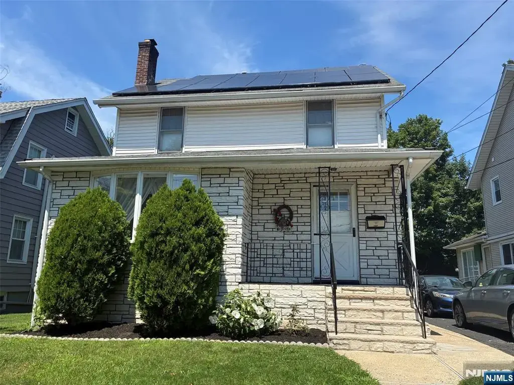 124 Hawthorne Avenue, Nutley
