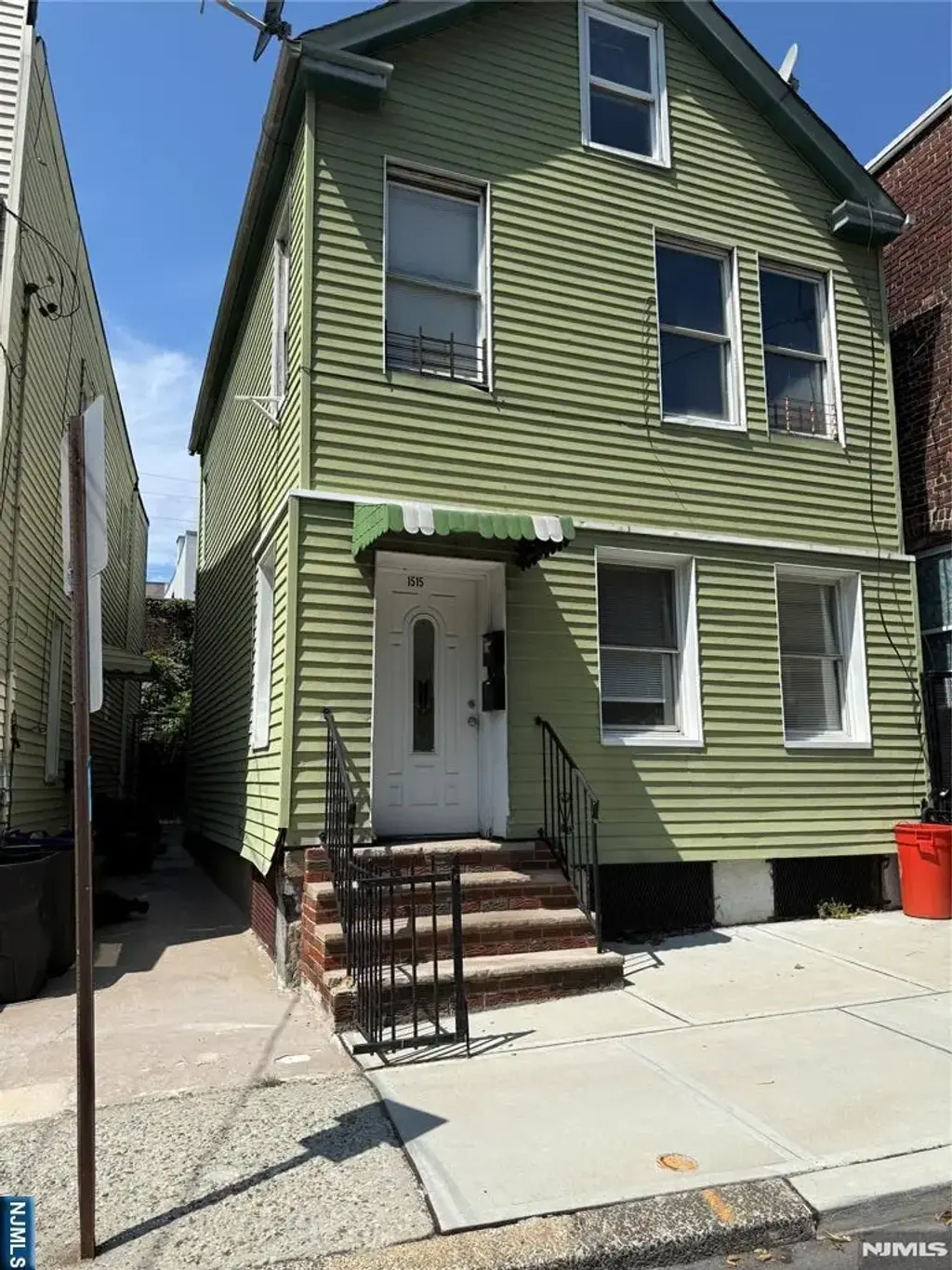 1515 Manhattan Avenue, Union City