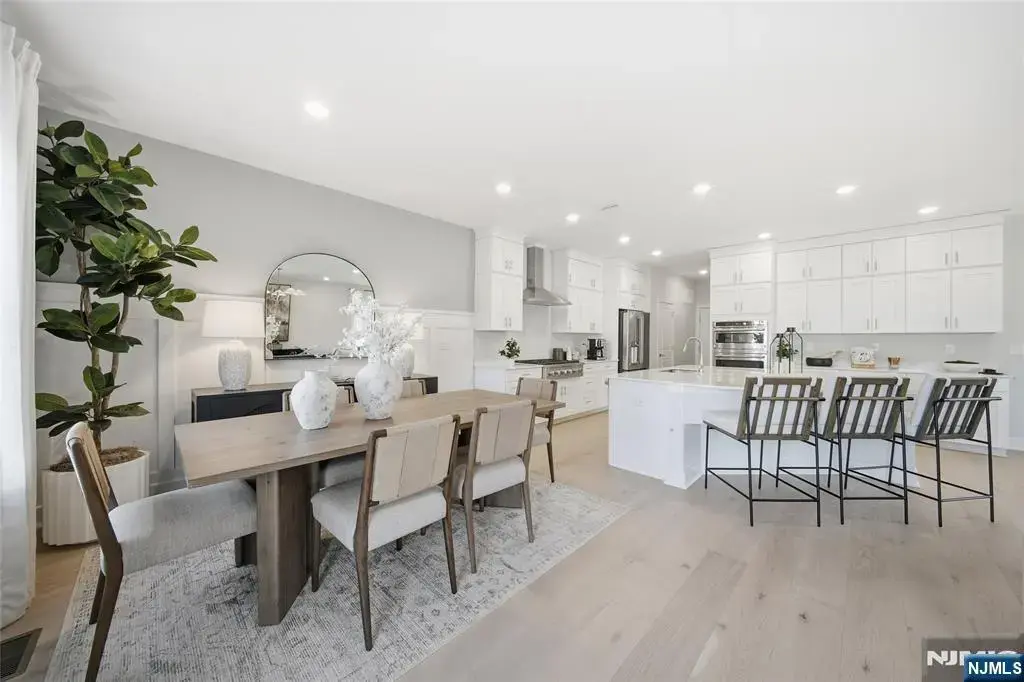5 Pimlico Place, Oakland