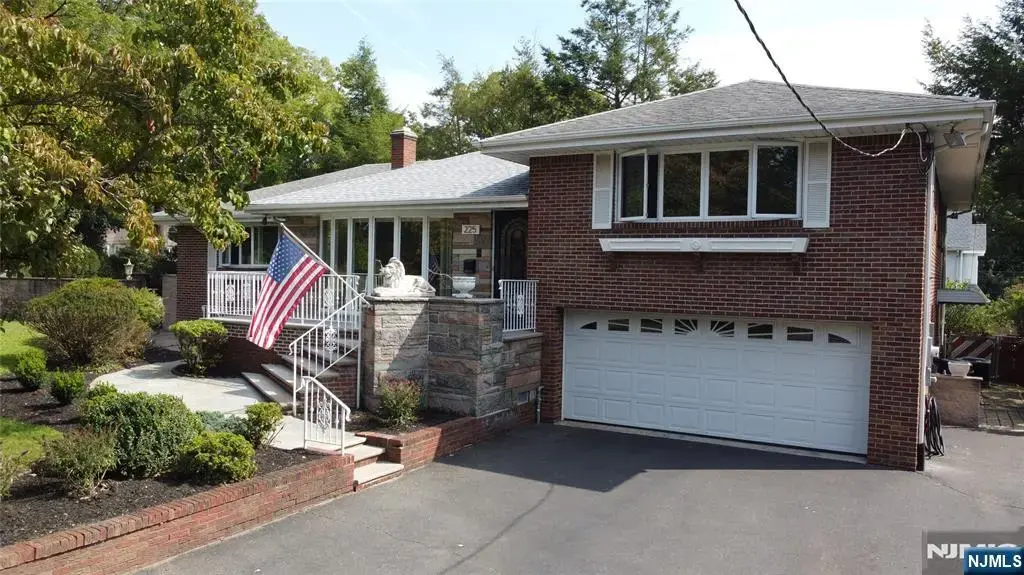 225 Somerset Road, Norwood