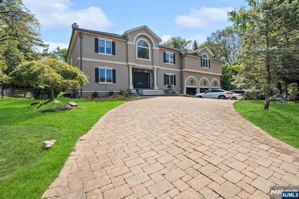 74 Sherwood Road, Norwood