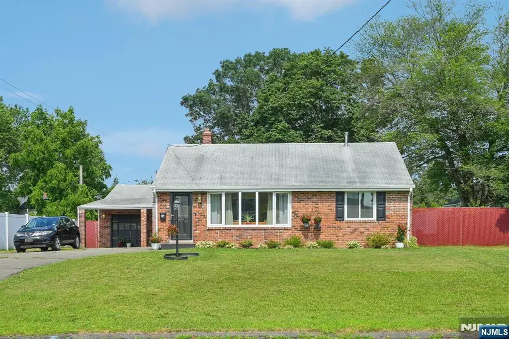 20 Leonard Terrace, Wayne