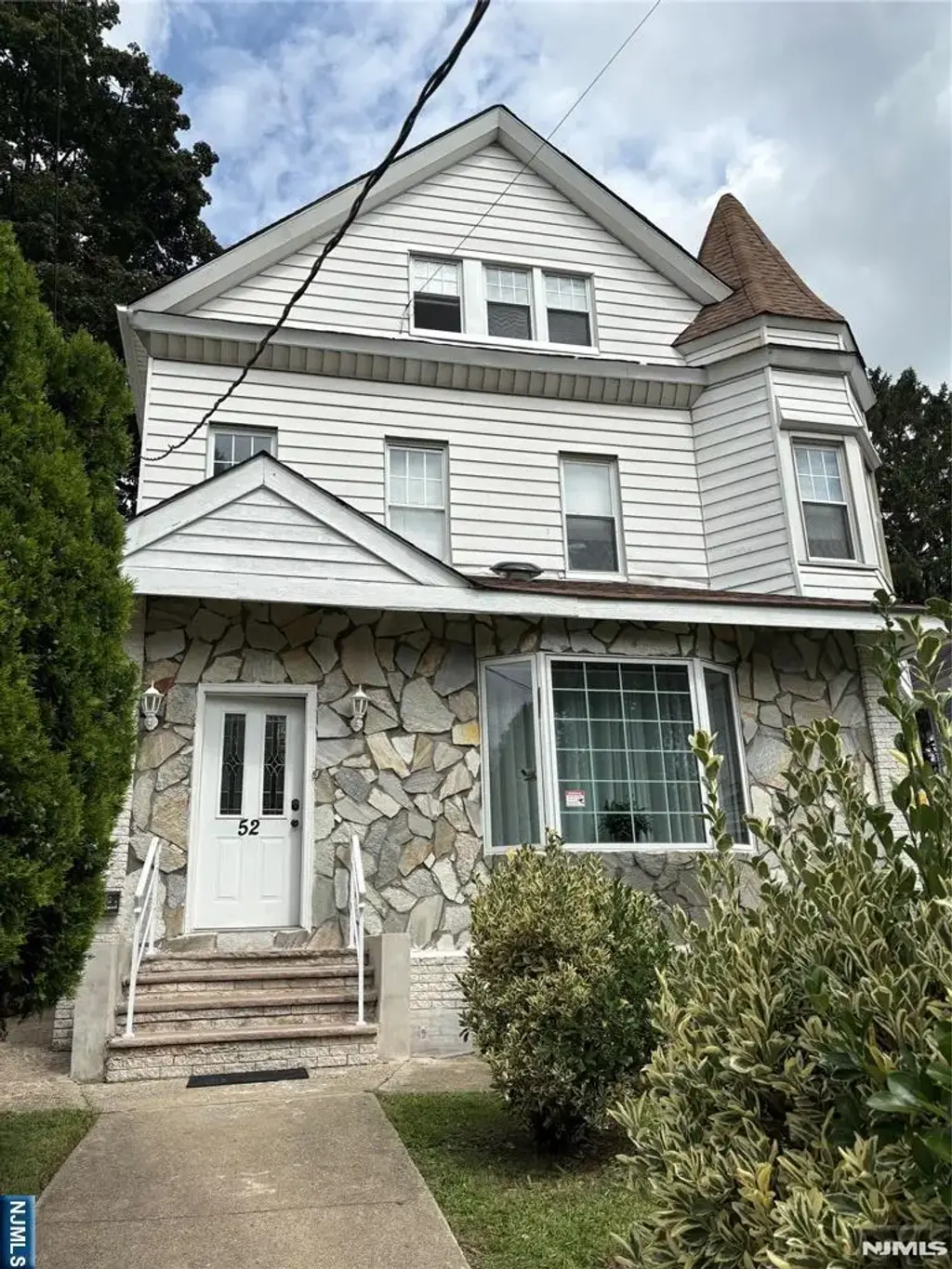 52 Lafayette Ave 1, Passaic