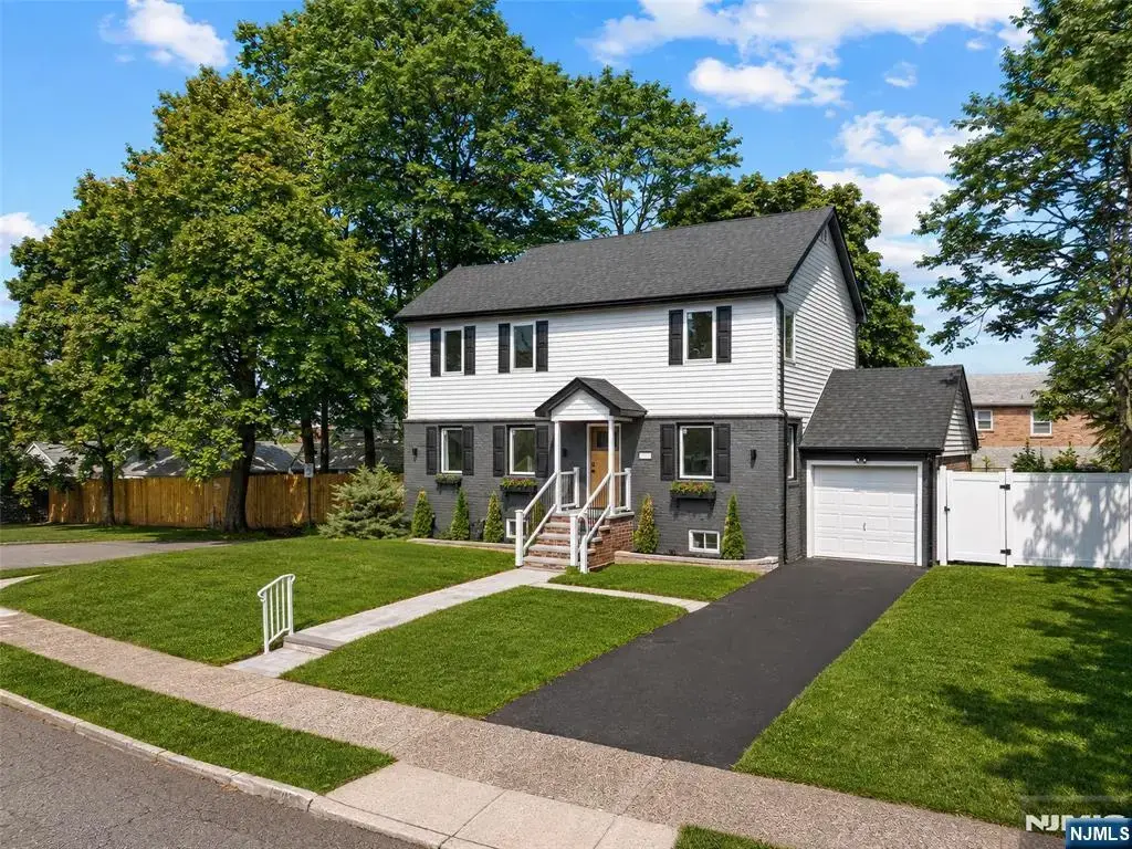 2-07 37th Street, Fair Lawn