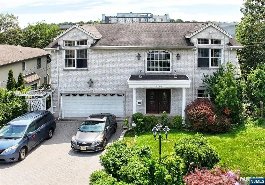 2186 Jones Road, Fort Lee