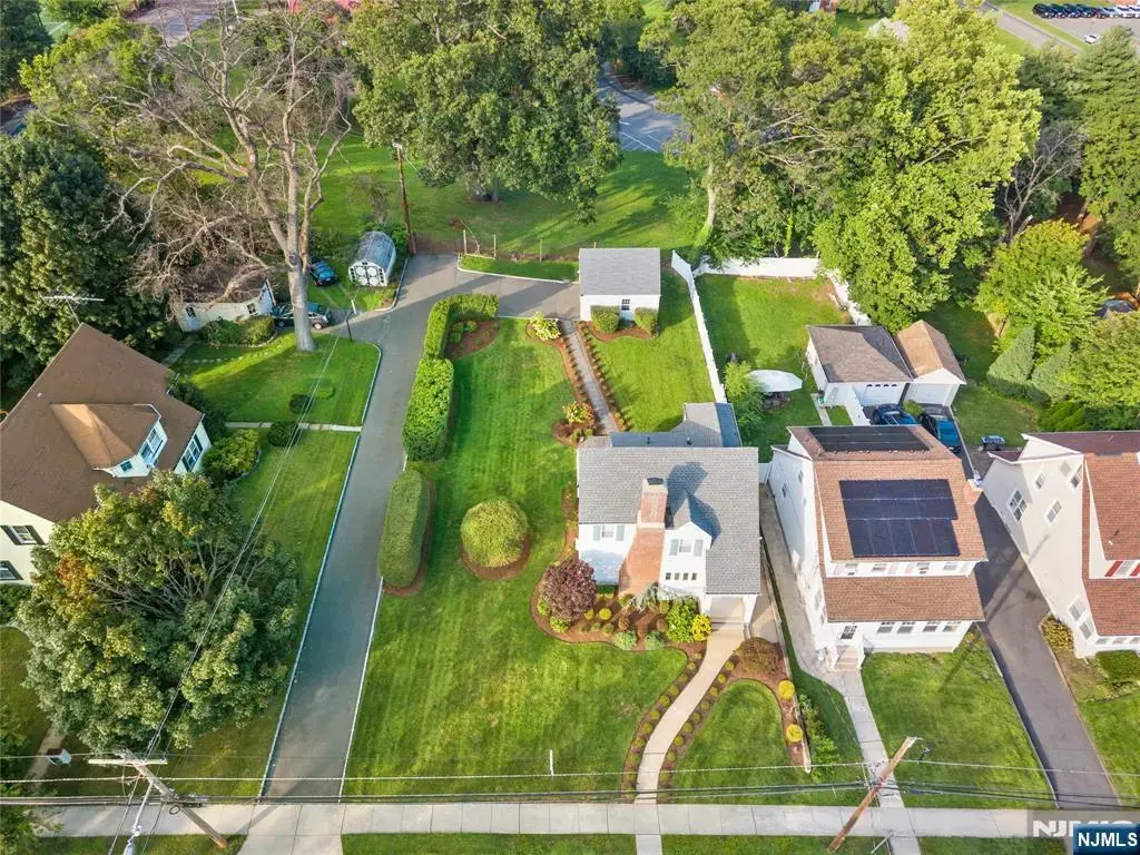 26 Athenia Avenue, Clifton