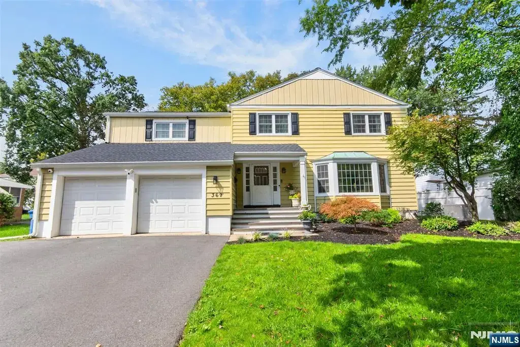 369 Forest, Paramus