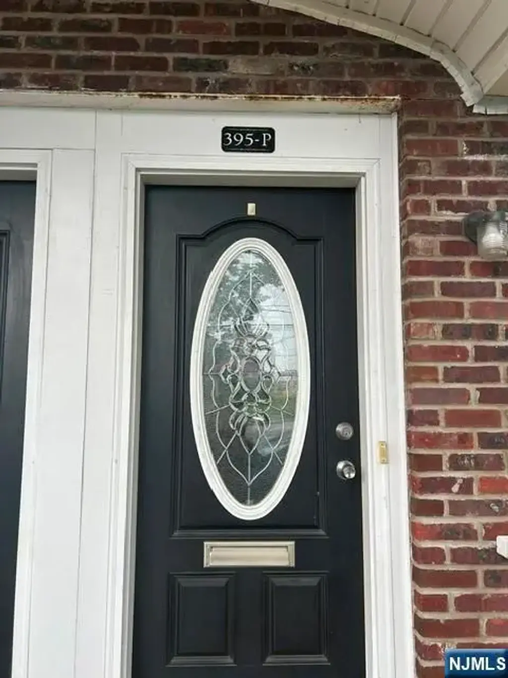 395 Ridge P, North Arlington