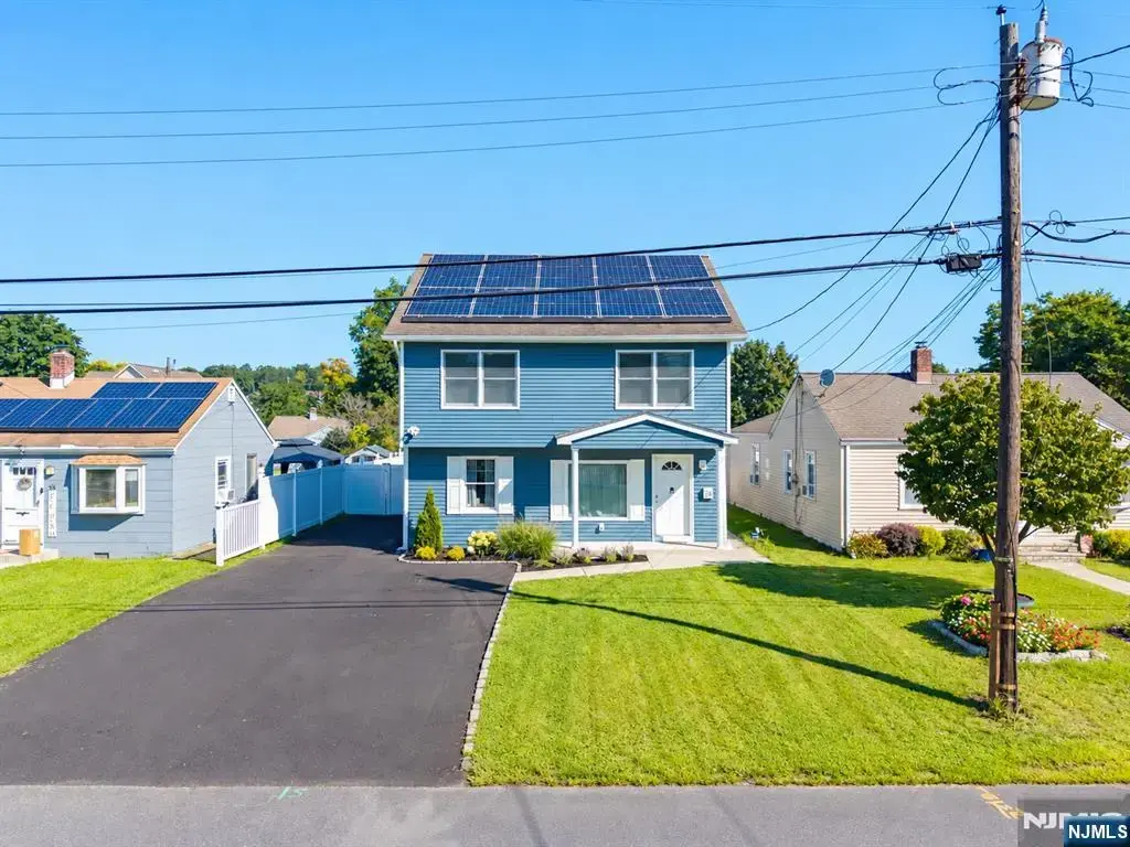 24 Park Avenue, Wanaque