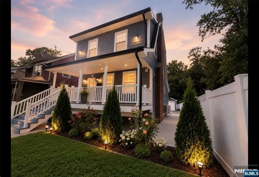 638 Argyle Avenue, Orange