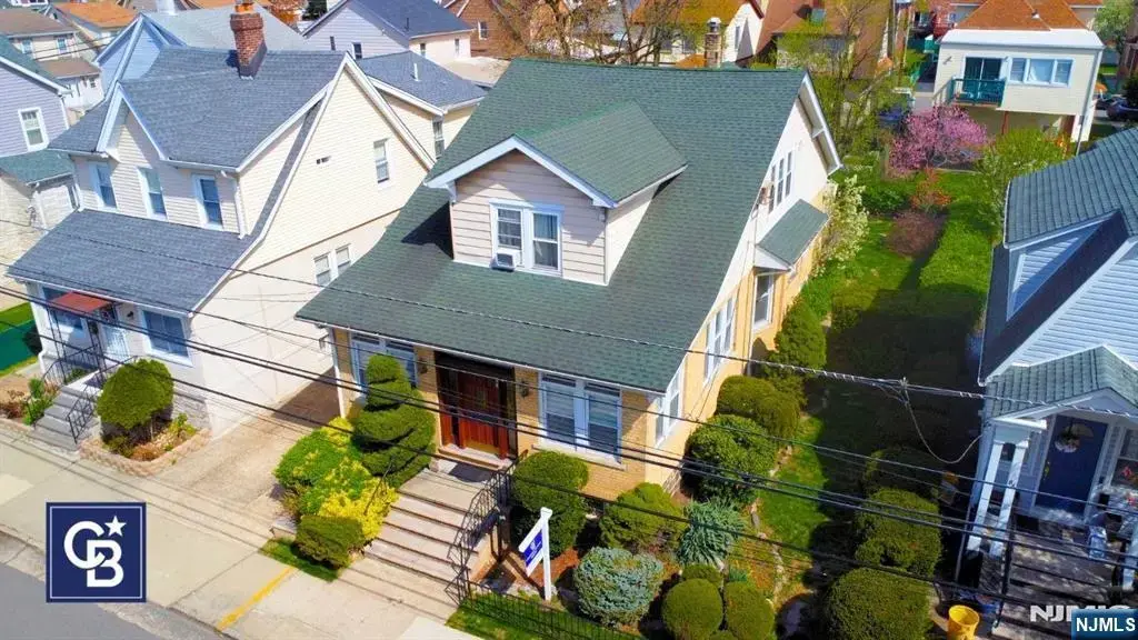 88 Shaler, Fairview