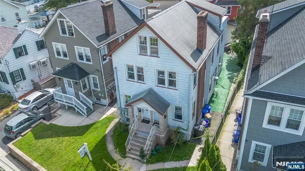 254 Franklin Street, Bloomfield