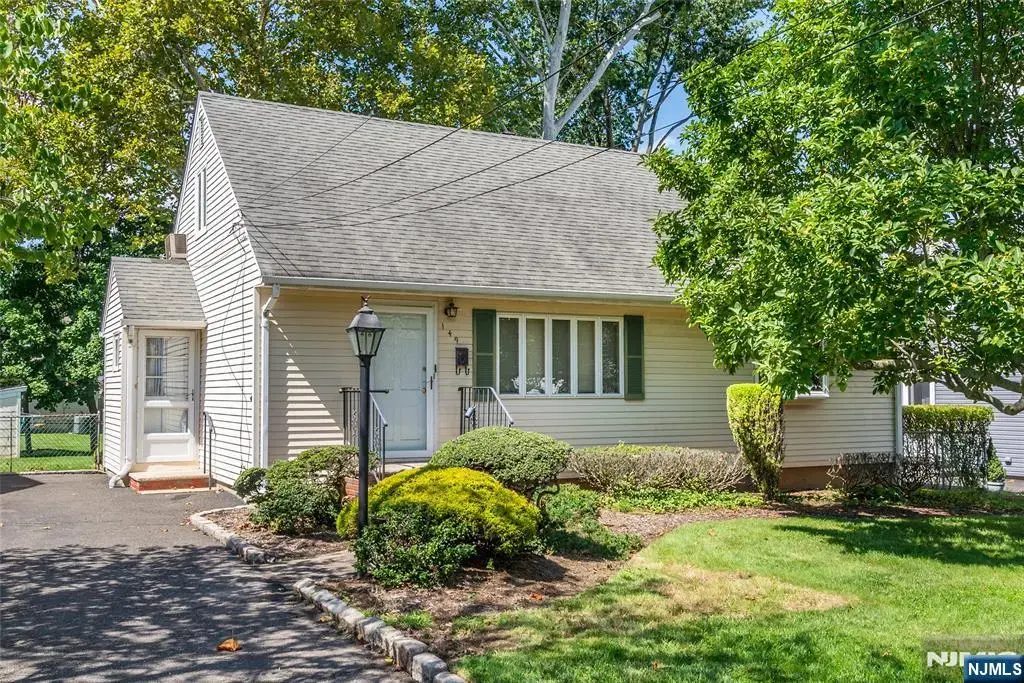 149 Anderson Parkway, Cedar Grove