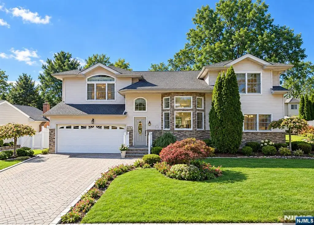 380 Hoover Avenue, Twp of Washington